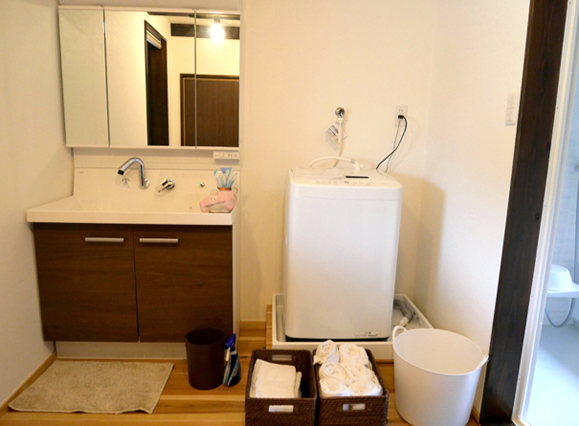 古民家　別館　洗面所　麻の宿